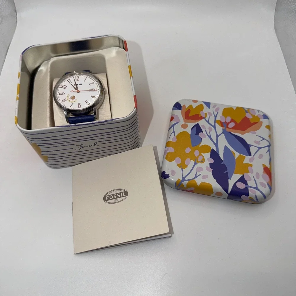 Fossil watch women